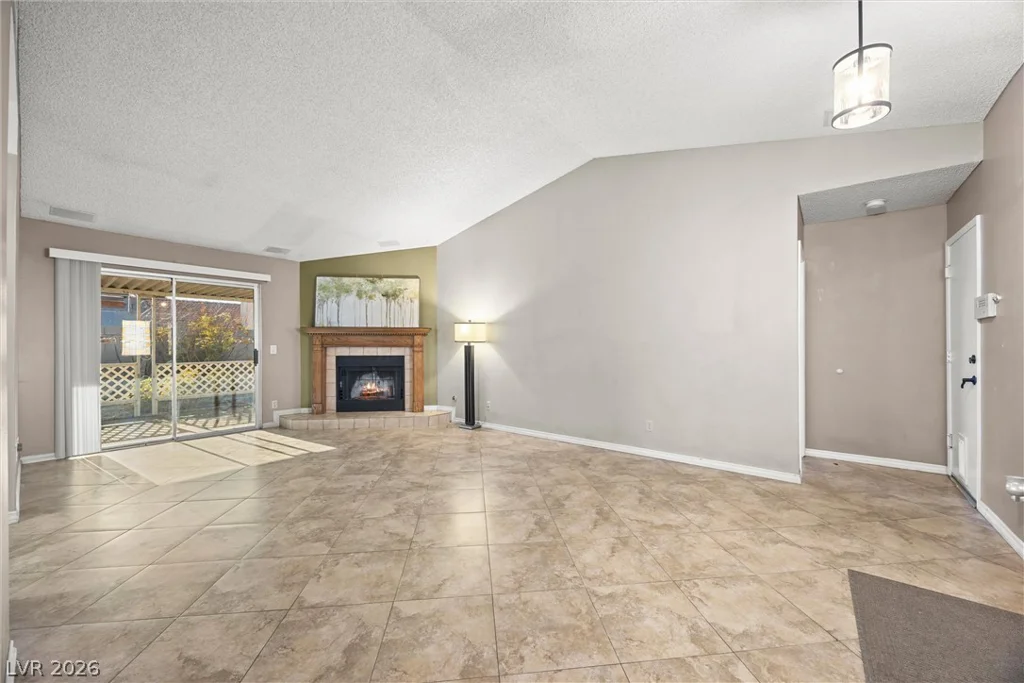 6637 Coastal Breeze, Las Vegas, NV 89108