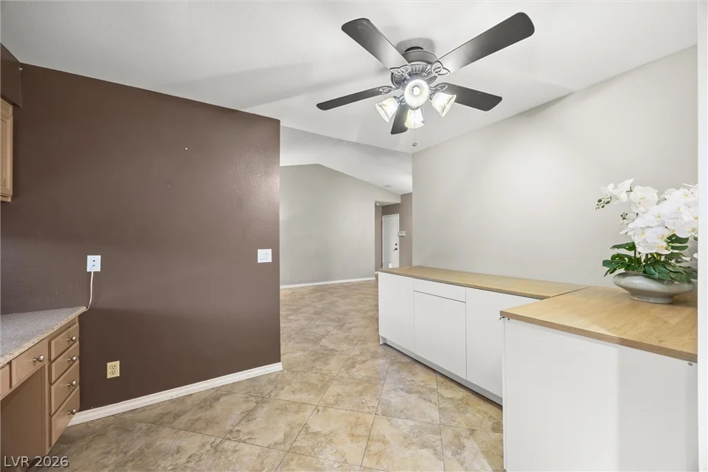 6637 Coastal Breeze, Las Vegas, NV 89108