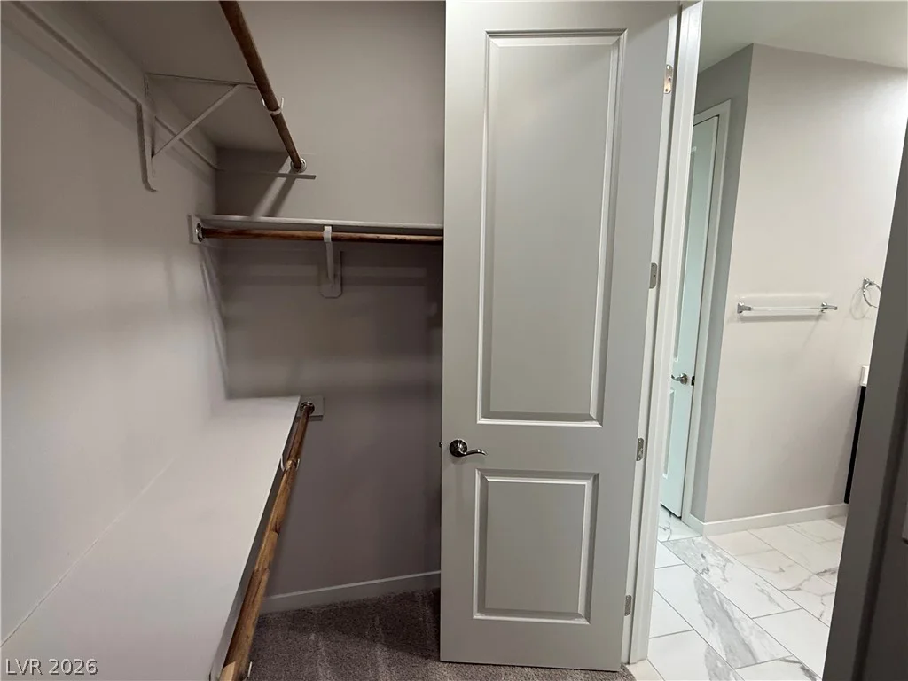 6727 Traveling Palmer, North Las Vegas, NV 89086