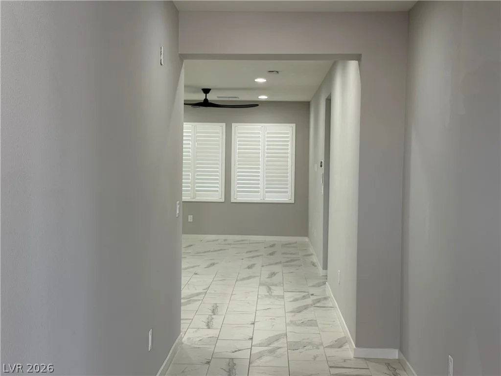 6727 Traveling Palmer, North Las Vegas, NV 89086