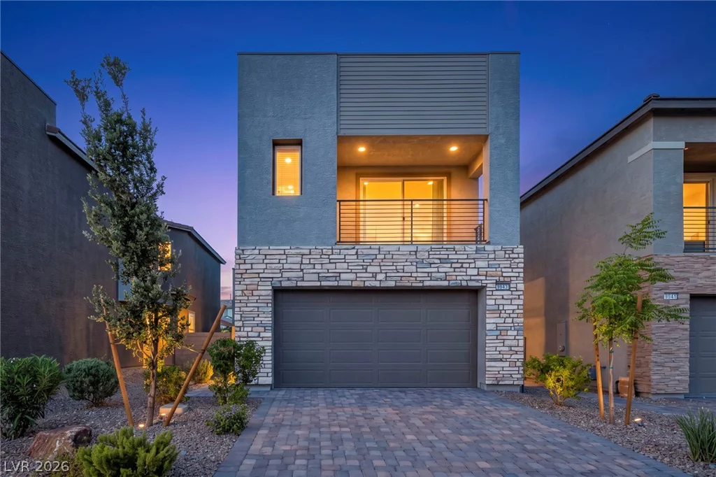 8843 Roadrunner Ravine, Las Vegas, NV 89166