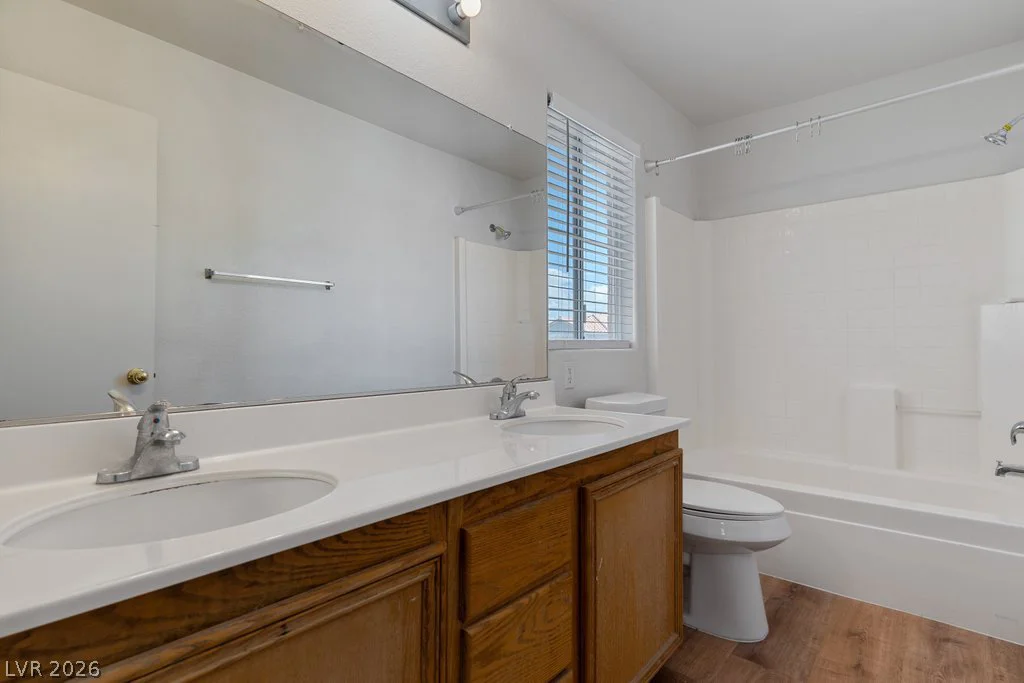 8818 Sierra Linda, Las Vegas, NV 89147