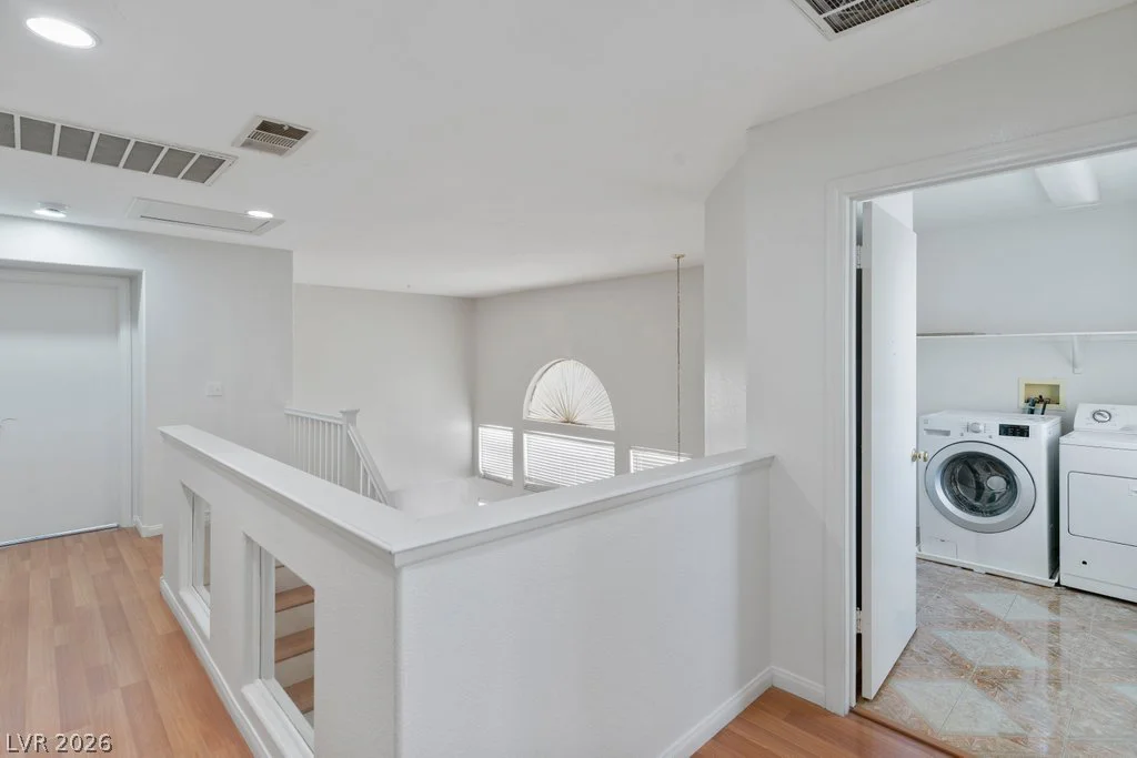 8818 Sierra Linda, Las Vegas, NV 89147
