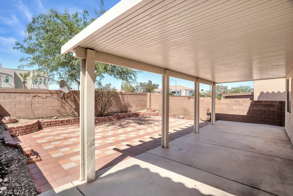 8818 Sierra Linda, Las Vegas, NV 89147