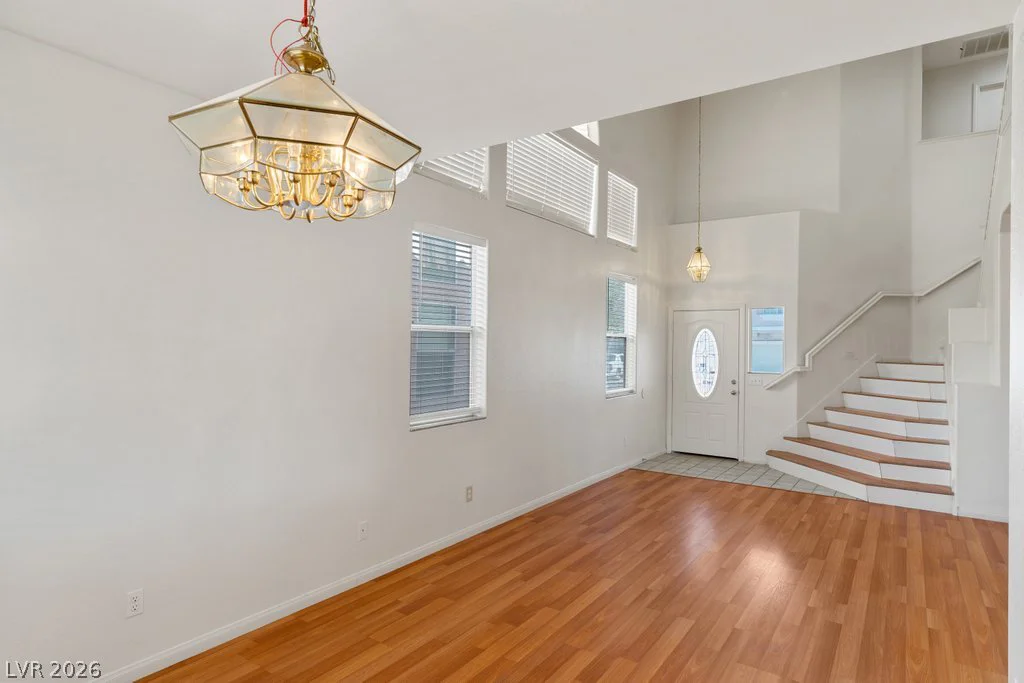 8818 Sierra Linda, Las Vegas, NV 89147
