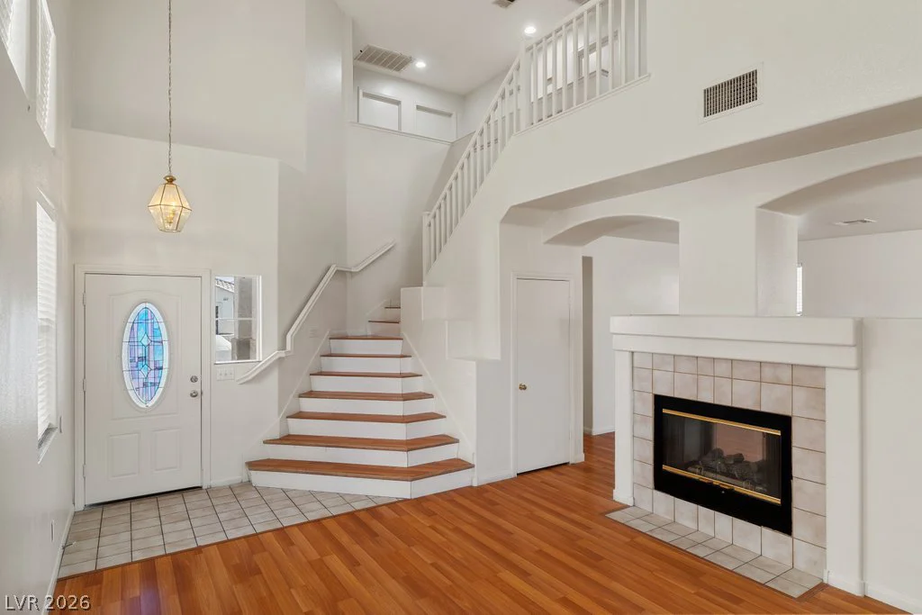 8818 Sierra Linda, Las Vegas, NV 89147
