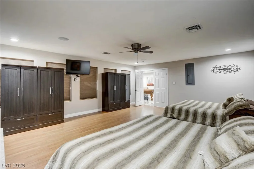 2720 Quail, Las Vegas, NV 89120