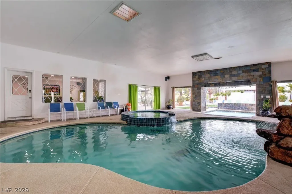 2720 Quail, Las Vegas, NV 89120