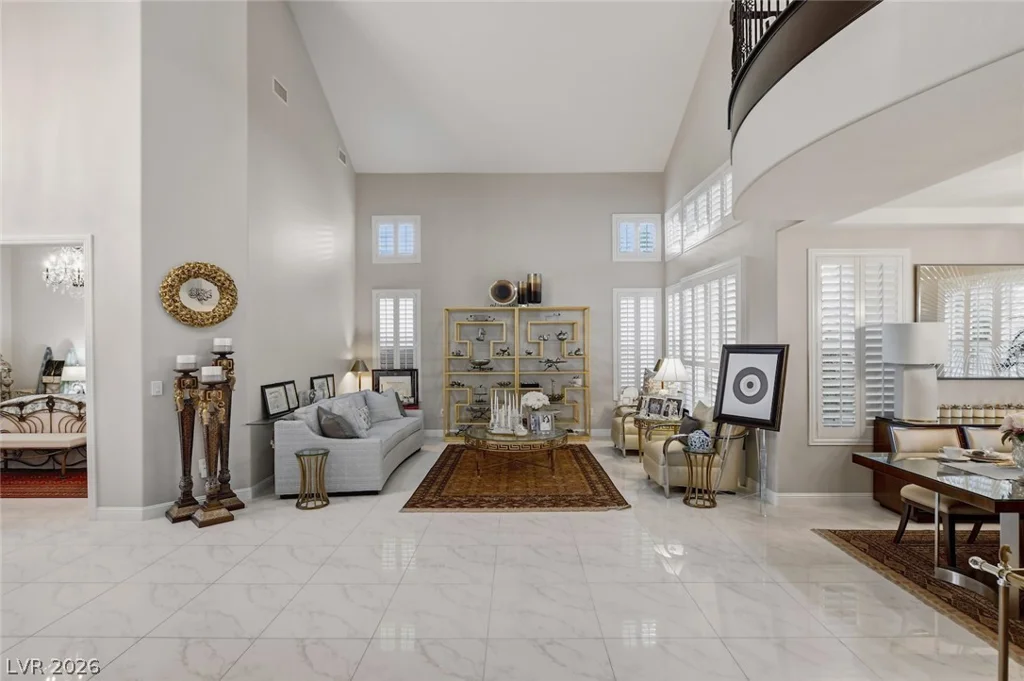 10721 Capesthorne, Las Vegas, NV 89135