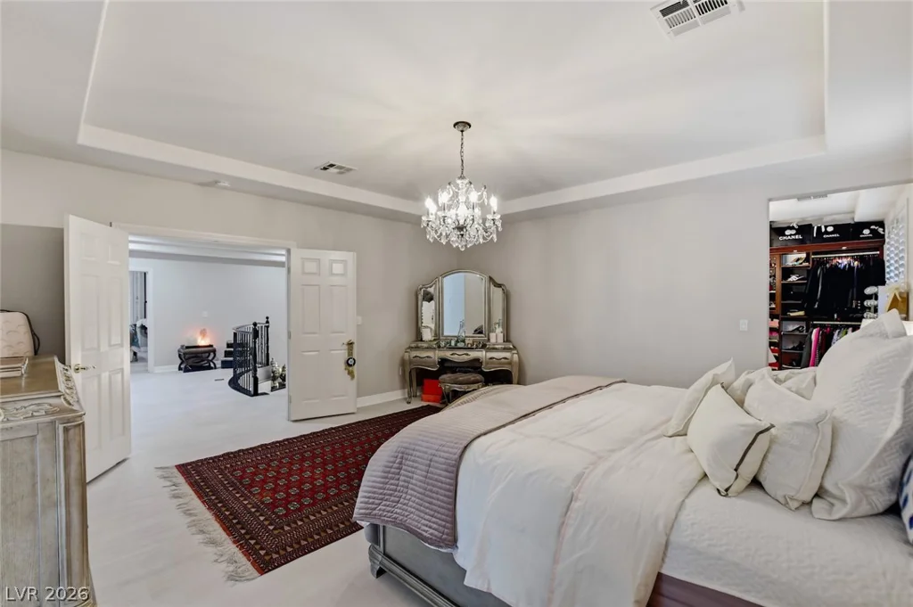 10721 Capesthorne, Las Vegas, NV 89135