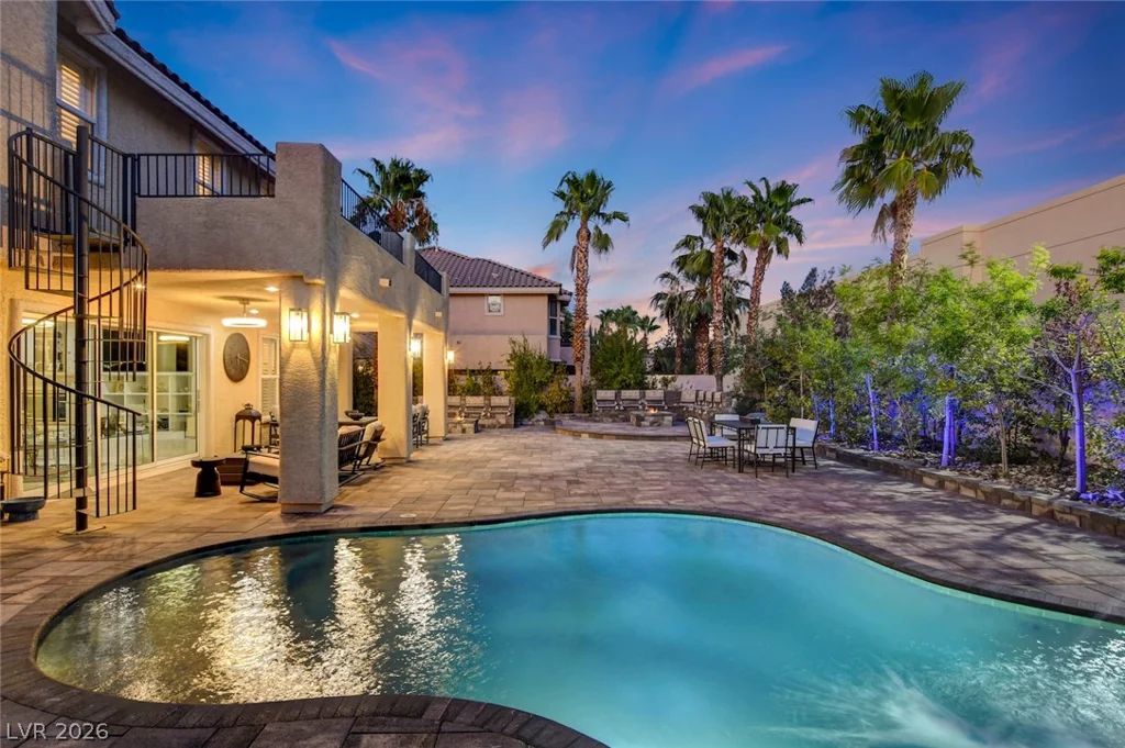10721 Capesthorne, Las Vegas, NV 89135