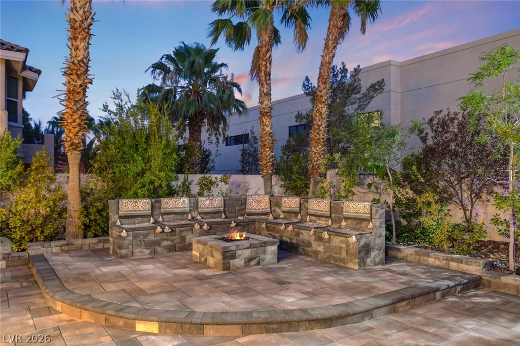 10721 Capesthorne, Las Vegas, NV 89135