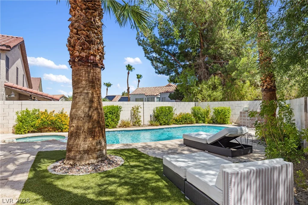 66 Huntfield, Henderson, NV 89074