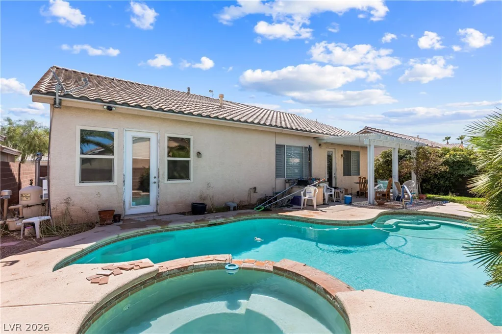 8739 Running Waters, Las Vegas, NV 89123
