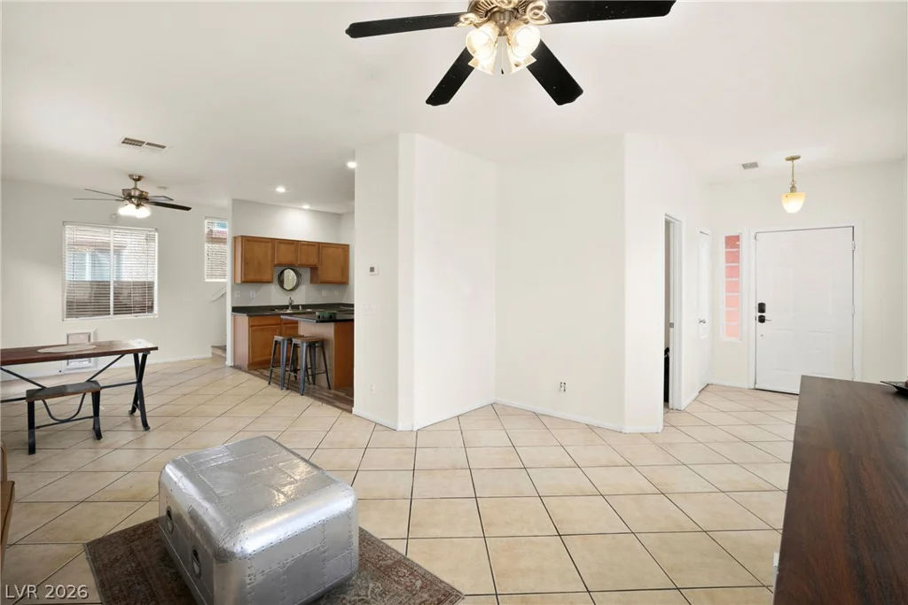 10645 Lessona, Las Vegas, NV 89141