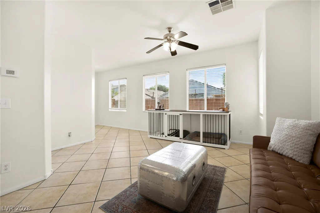 10645 Lessona, Las Vegas, NV 89141