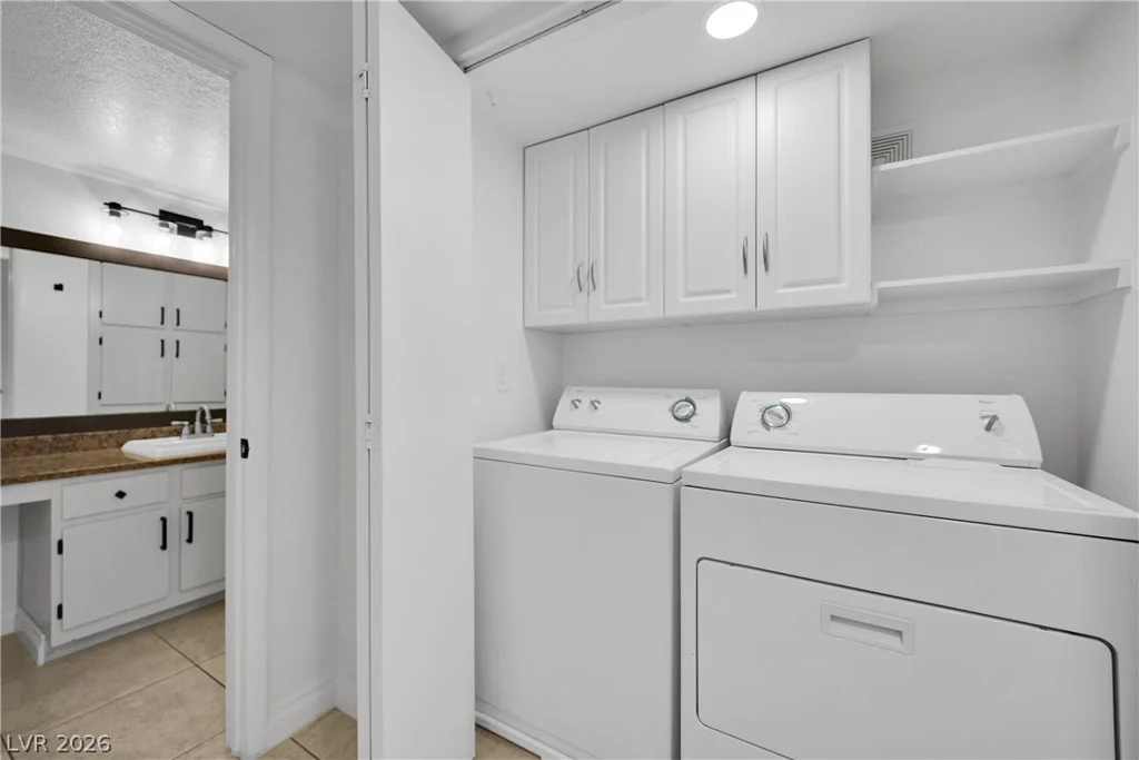 8101 Flamingo, Las Vegas, NV 89147