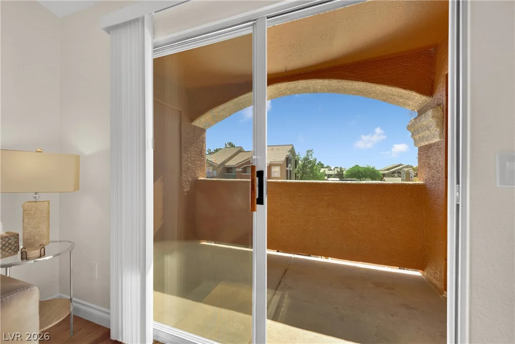 8101 Flamingo, Las Vegas, NV 89147