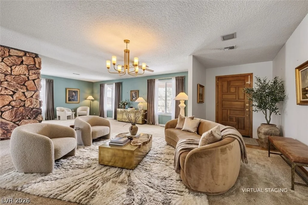 6832 Suncrest, Las Vegas, NV 89156