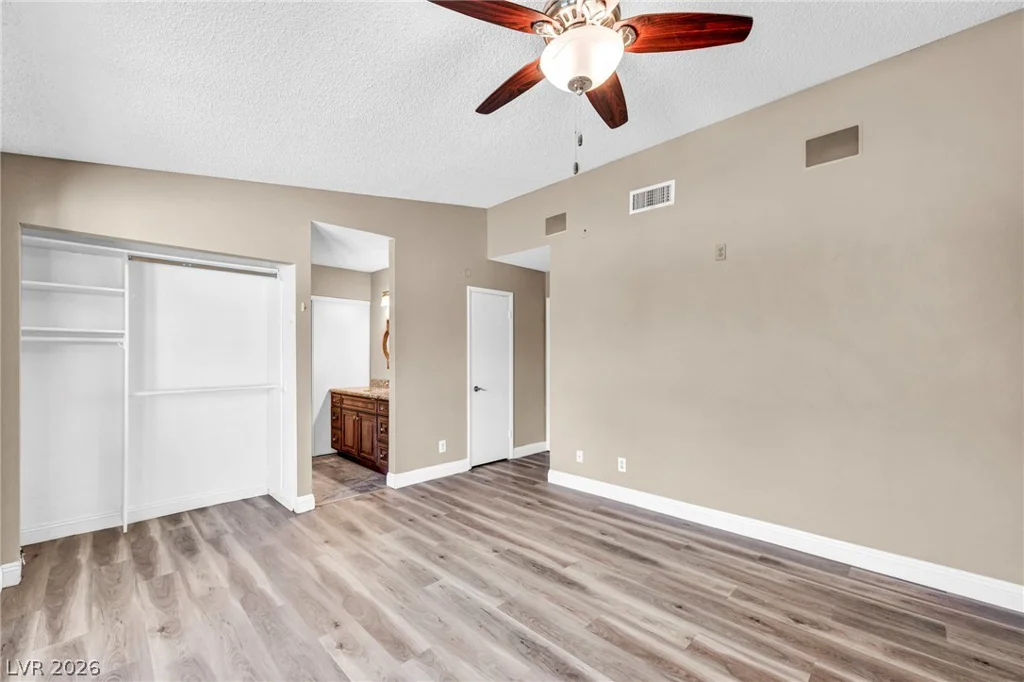 6237 Carmen, Las Vegas, NV 89108
