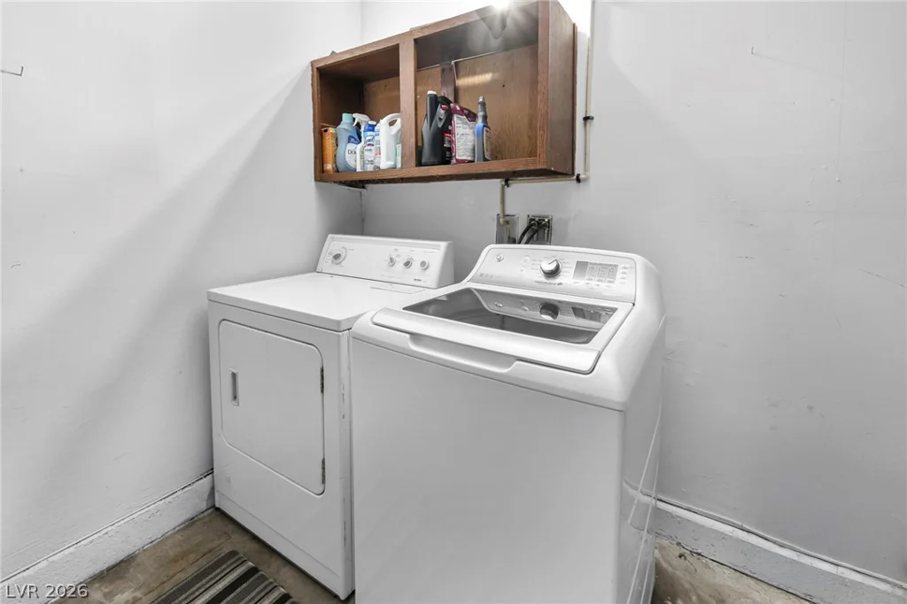 6237 Carmen, Las Vegas, NV 89108