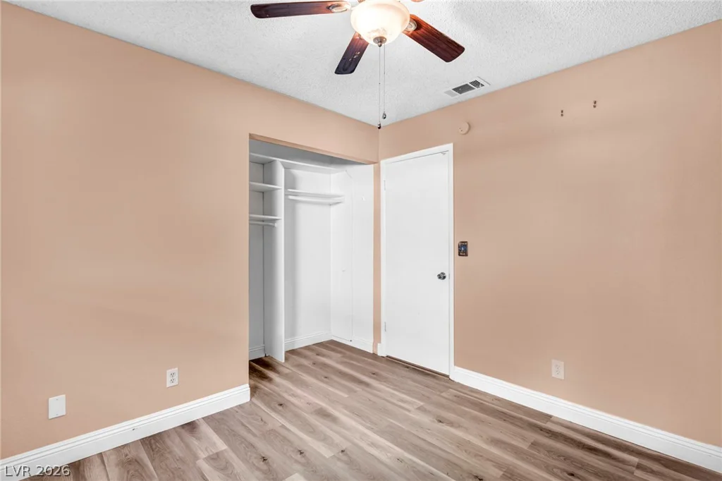 6237 Carmen, Las Vegas, NV 89108