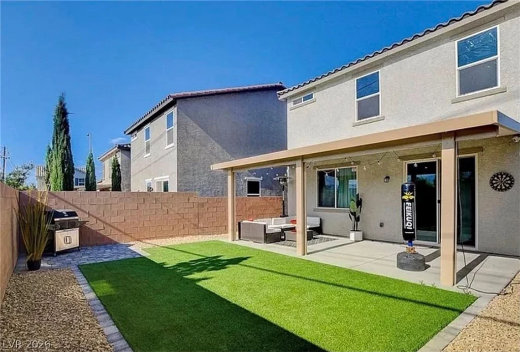 1637 Harvest Pecan, Las Vegas, NV 89108