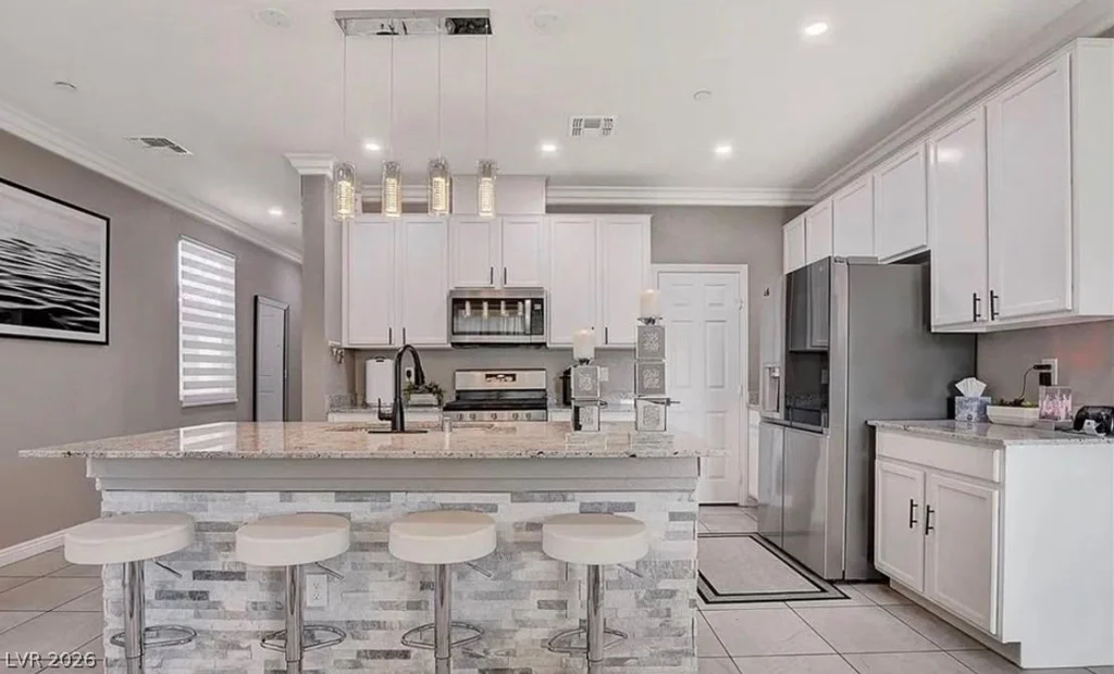 1637 Harvest Pecan, Las Vegas, NV 89108