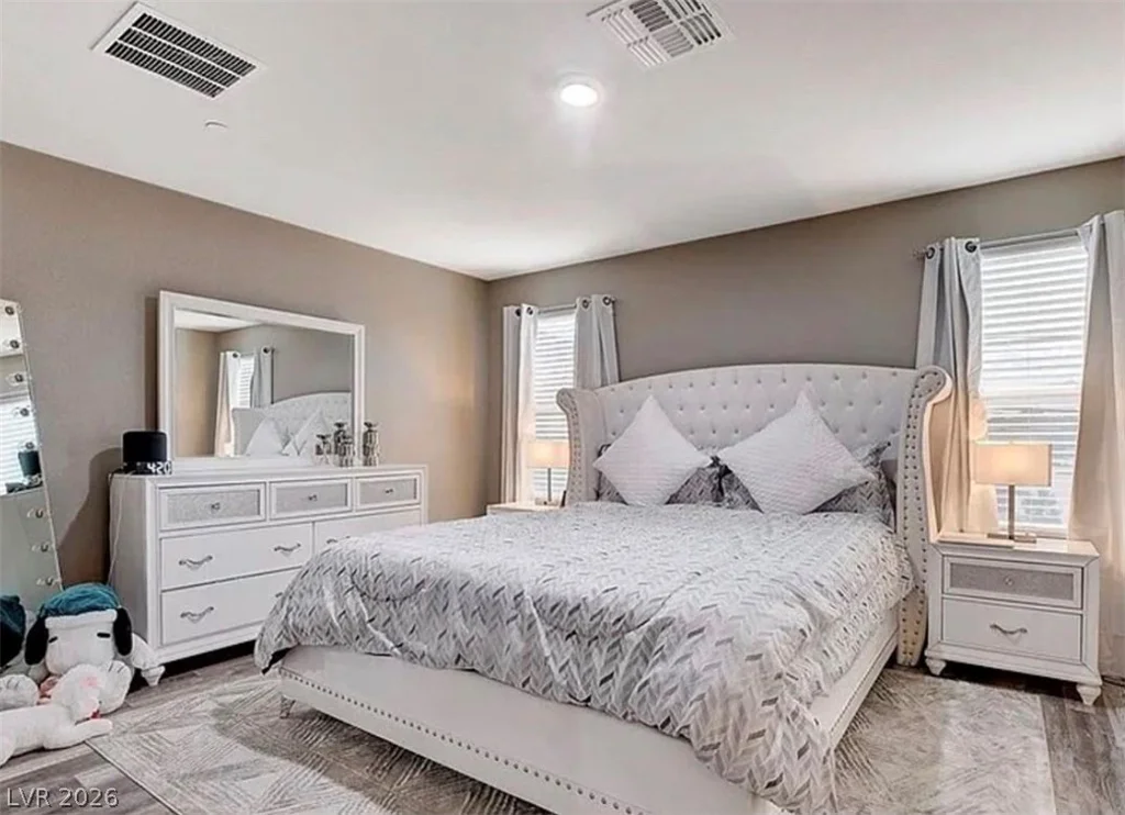 1637 Harvest Pecan, Las Vegas, NV 89108