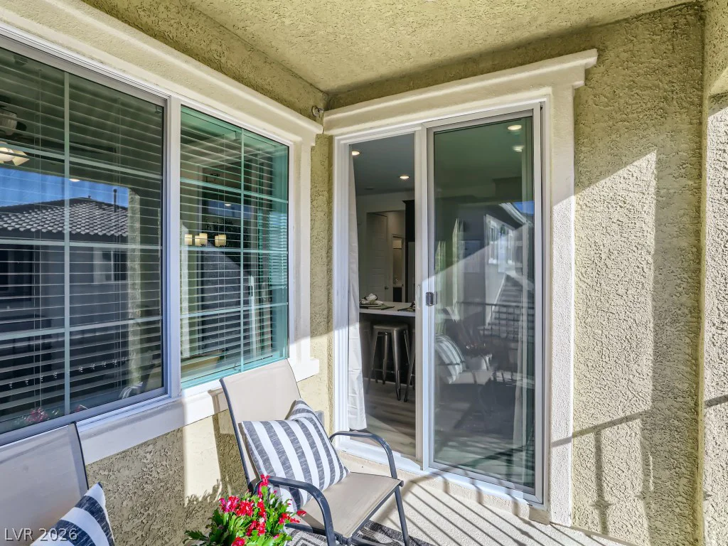 25 Barbara, Las Vegas, NV 89183