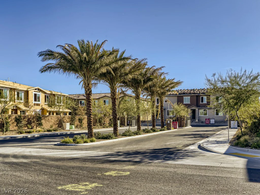 25 Barbara, Las Vegas, NV 89183