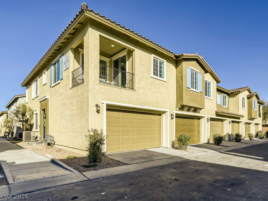 25 Barbara, Las Vegas, NV 89183