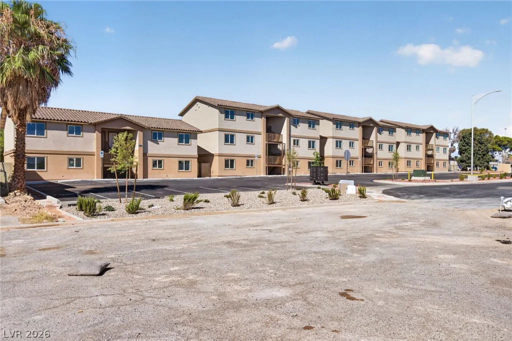 2313 Seco Adobe, North Las Vegas, NV 89030