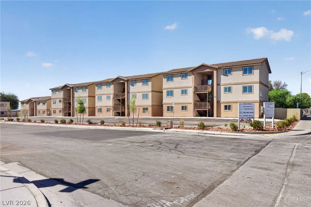 2313 Seco Adobe, North Las Vegas, NV 89030