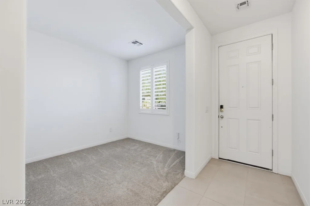6819 Feather Hill, North Las Vegas, NV 89086