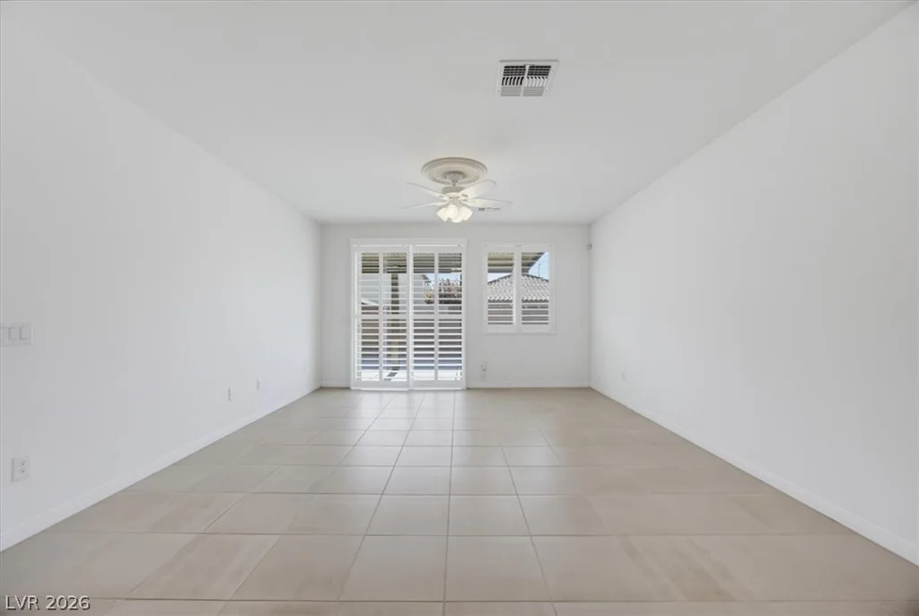 6819 Feather Hill, North Las Vegas, NV 89086