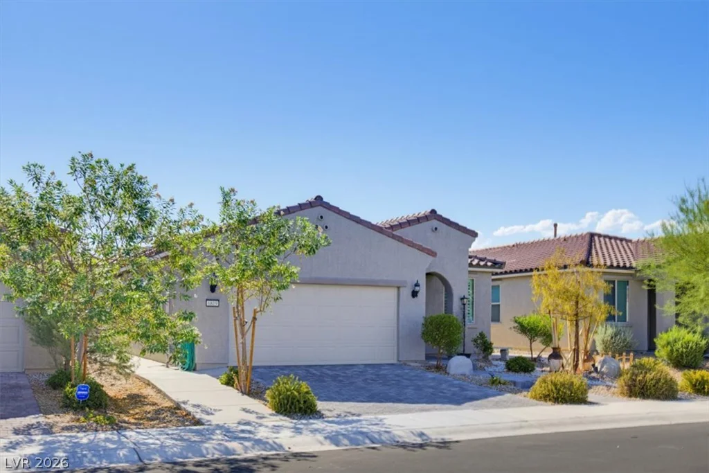 6819 Feather Hill, North Las Vegas, NV 89086
