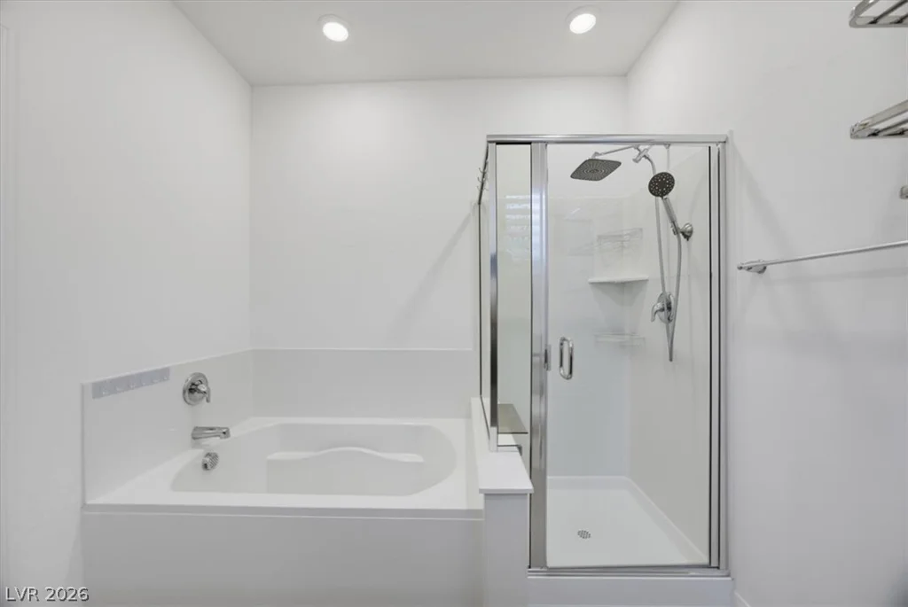 6819 Feather Hill, North Las Vegas, NV 89086