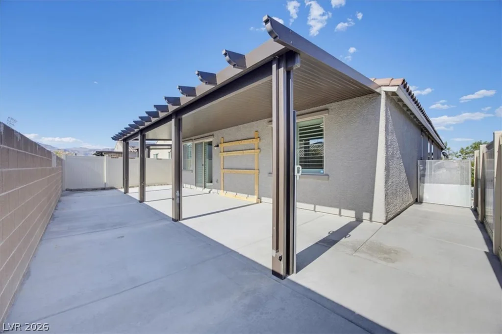 6819 Feather Hill, North Las Vegas, NV 89086