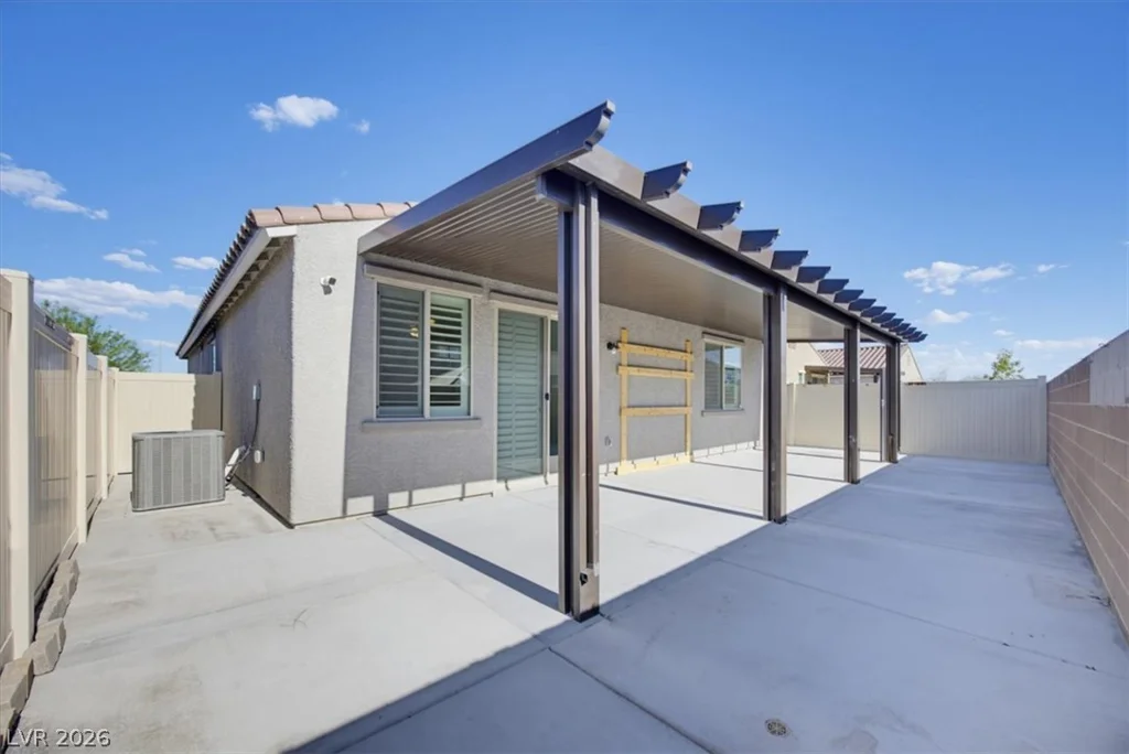 6819 Feather Hill, North Las Vegas, NV 89086
