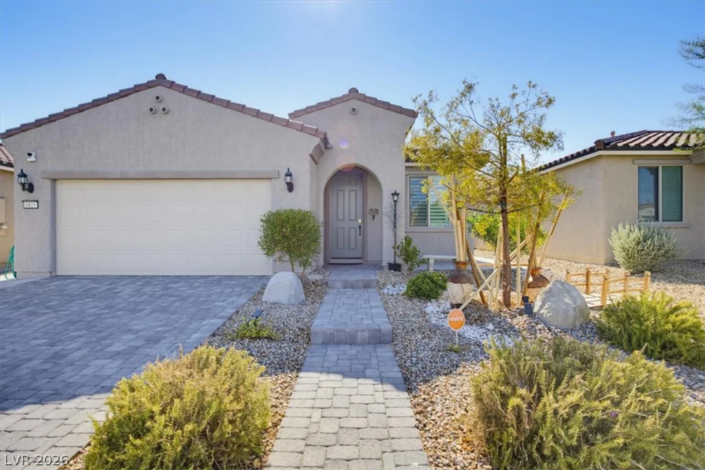 6819 Feather Hill, North Las Vegas, NV 89086