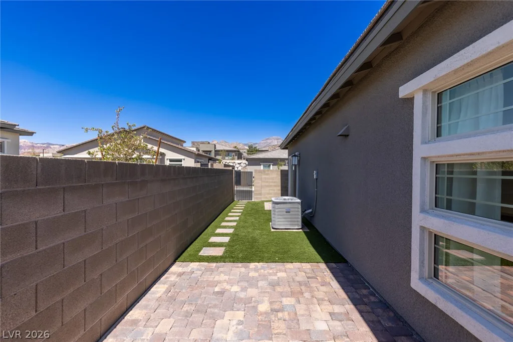 900 Regent Terrace, Las Vegas, NV 89138