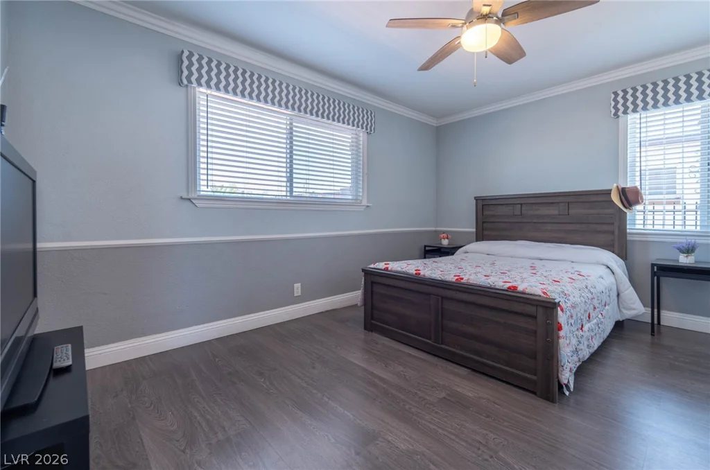 2101 Santa Paula, Las Vegas, NV 89104