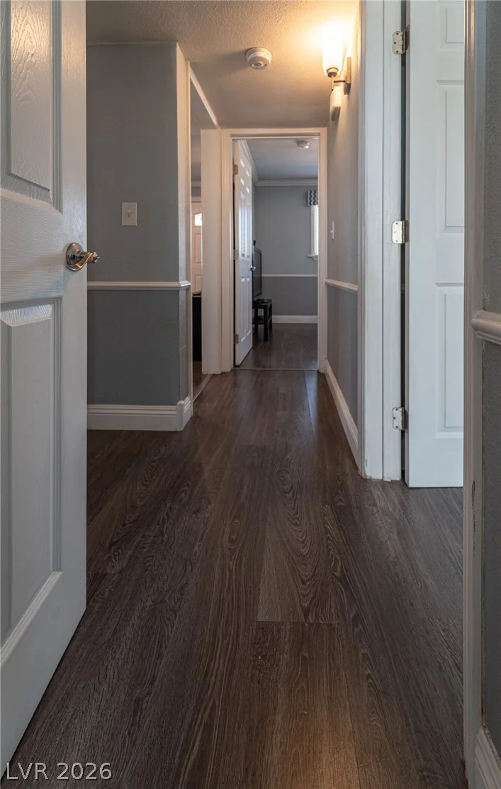 2101 Santa Paula, Las Vegas, NV 89104