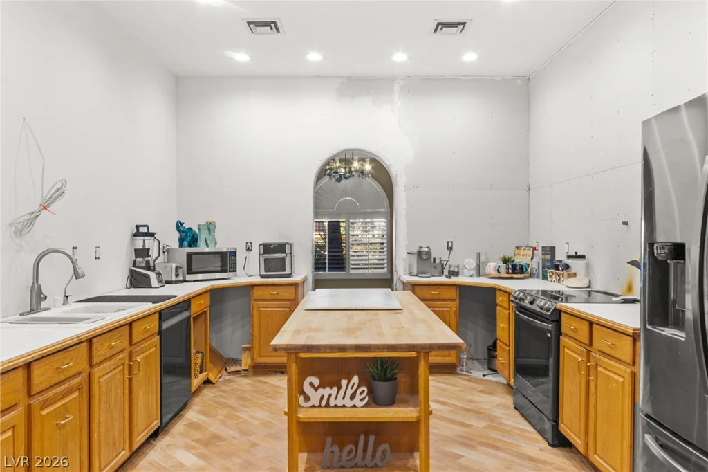 8810 Washburn, Las Vegas, NV 89149