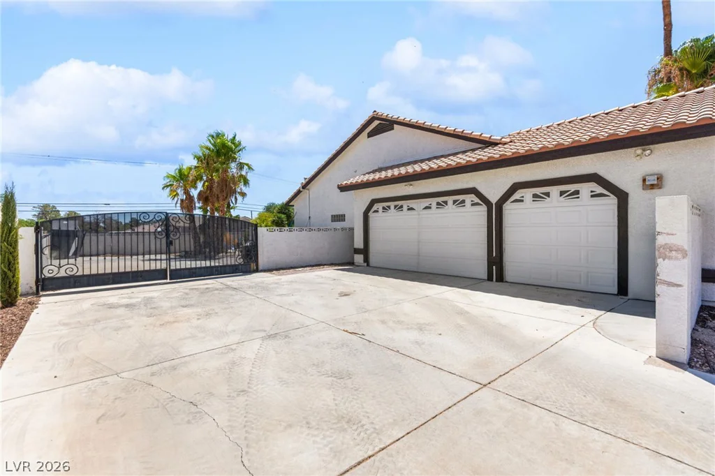 8810 Washburn, Las Vegas, NV 89149