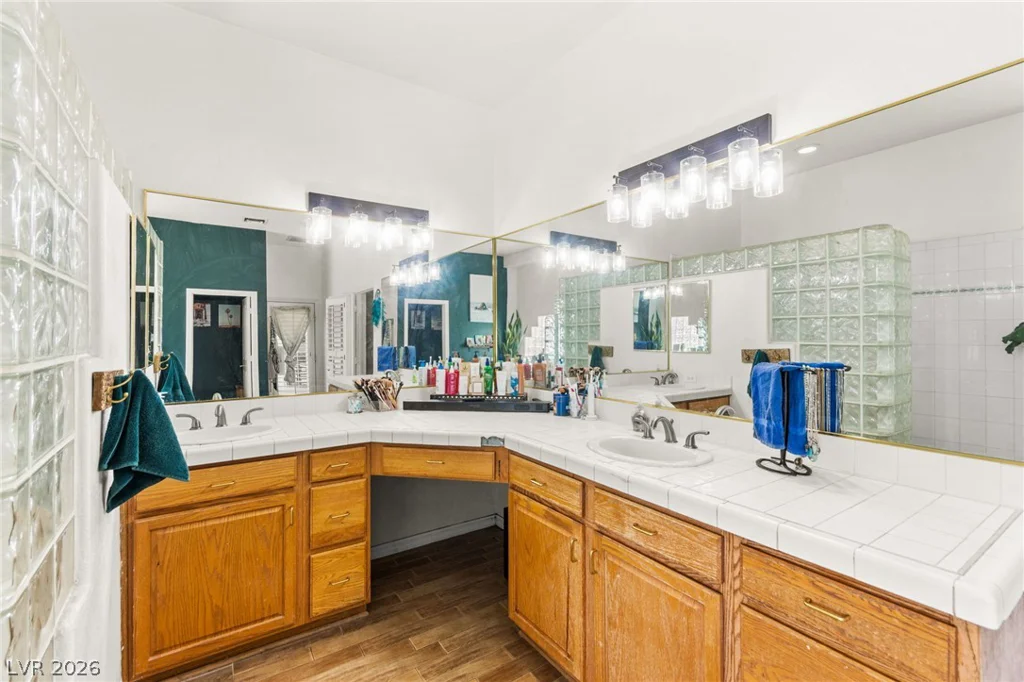 8810 Washburn, Las Vegas, NV 89149