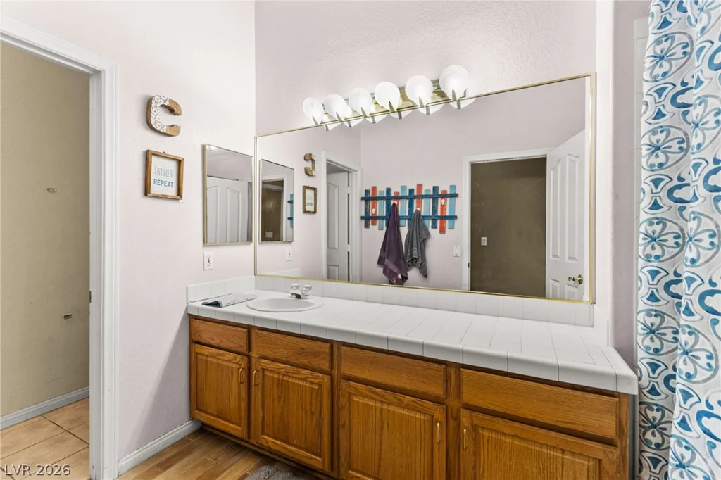 8810 Washburn, Las Vegas, NV 89149