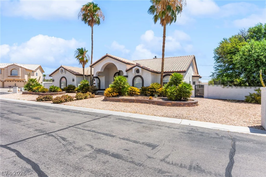 8810 Washburn, Las Vegas, NV 89149