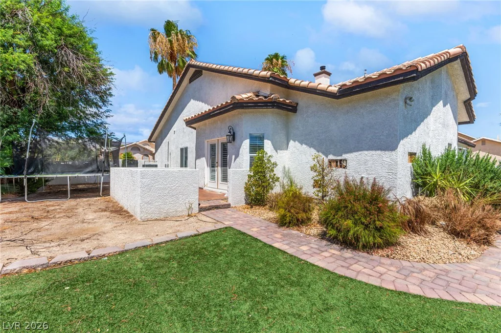 8810 Washburn, Las Vegas, NV 89149